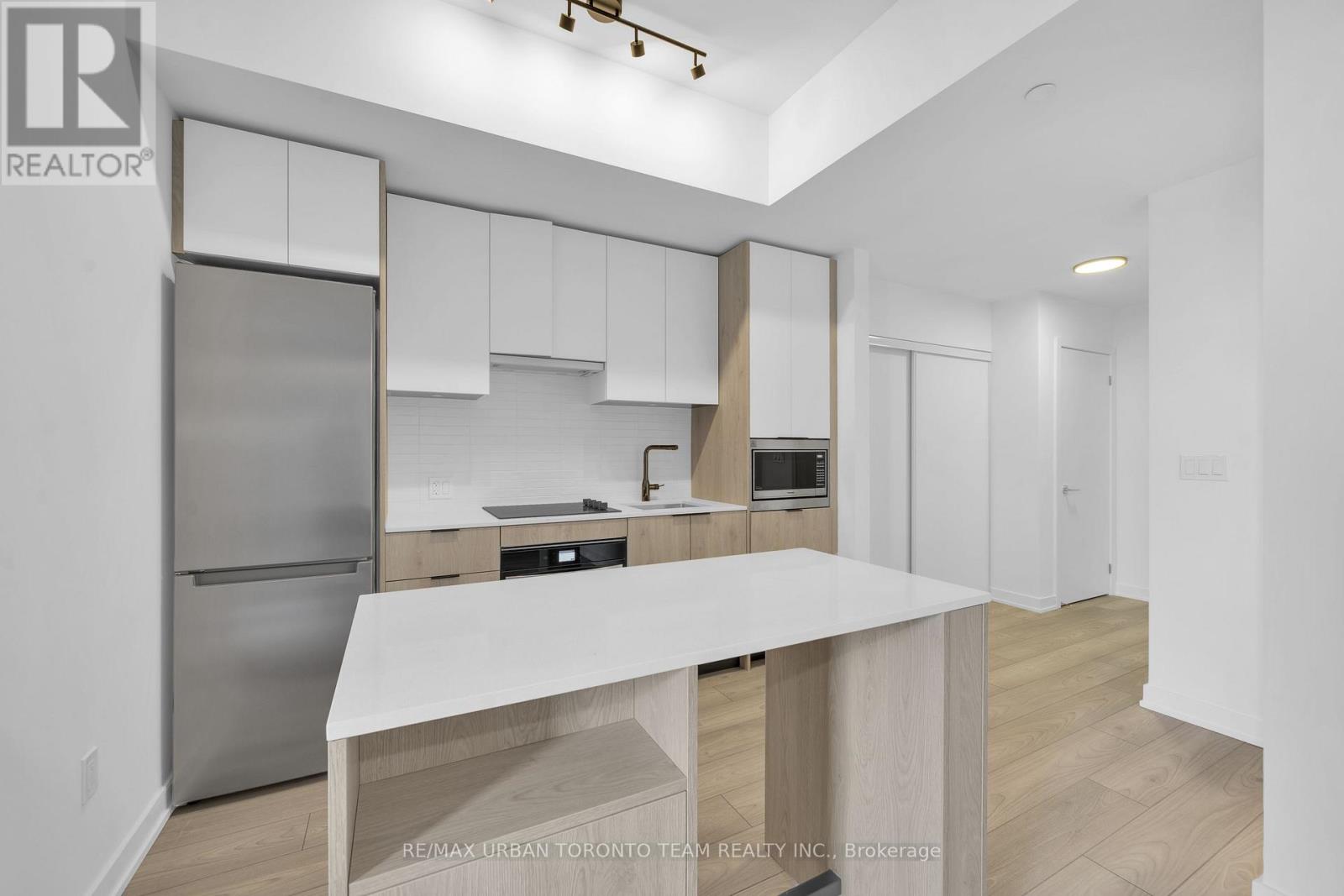 524 - 1007 The Queensway, Toronto, Ontario  M8Z 6C7 - Photo 7 - W12539188