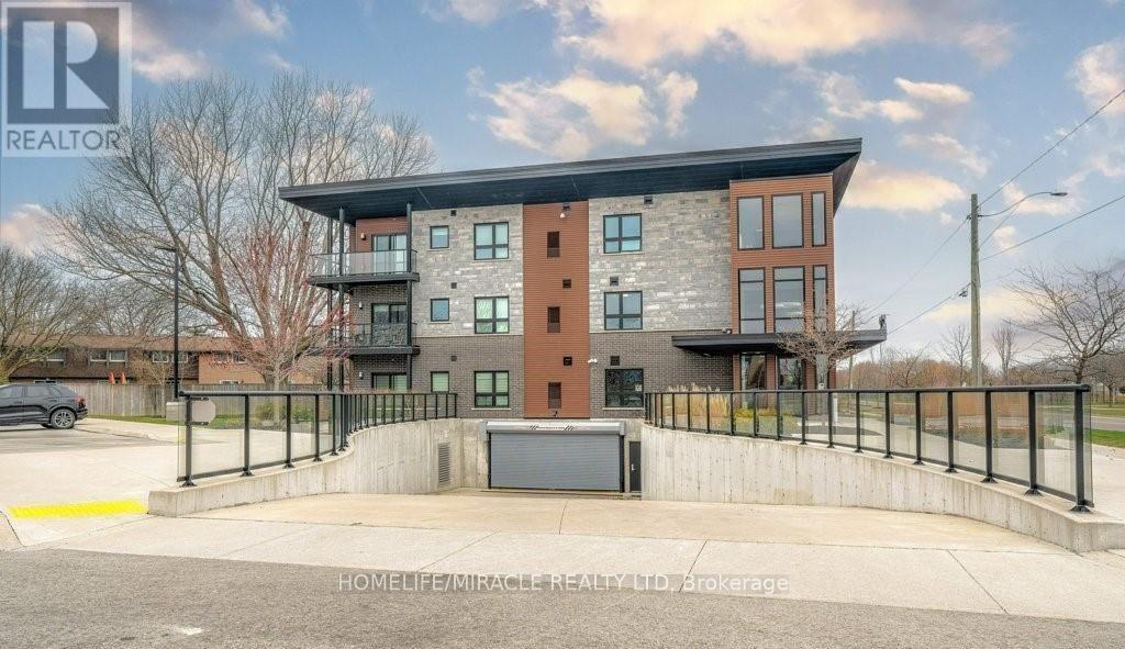 112 - 212 Lakeport Road, St. Catharines, Ontario L2N 0B4 - Photo 3 - X12539170