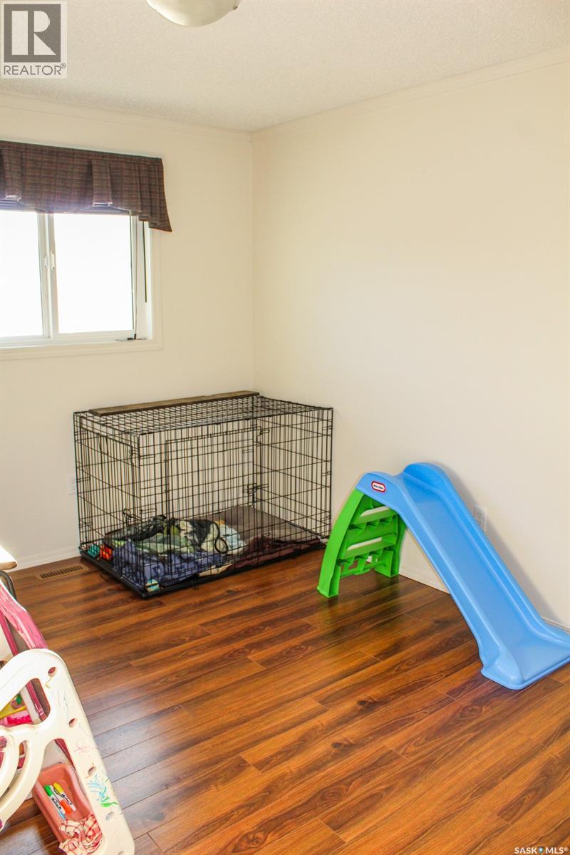 206 Elizabeth Street, Melfort, Saskatchewan  S0E 1A0 - Photo 15 - SK022084