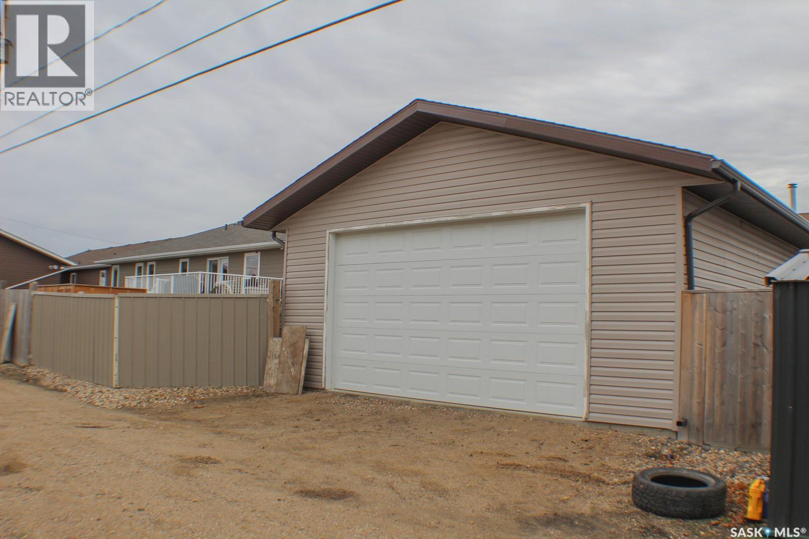 206 Elizabeth Street, Melfort, Saskatchewan  S0E 1A0 - Photo 28 - SK022084