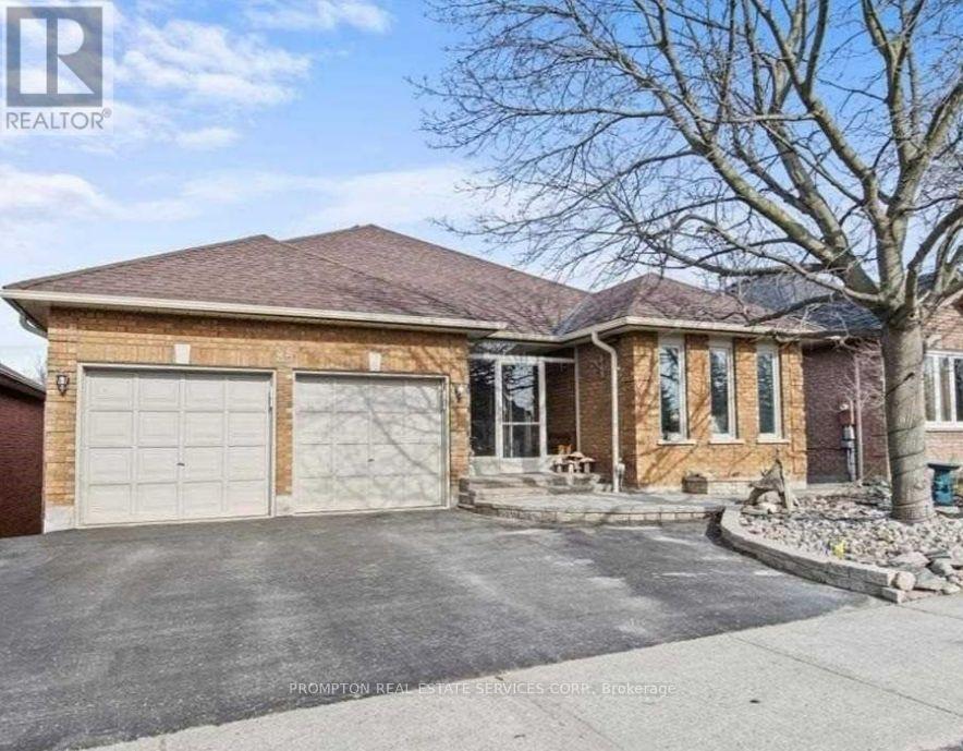 UPPER BSMT - 83 GARDEN STREET, Whitby, Ontario