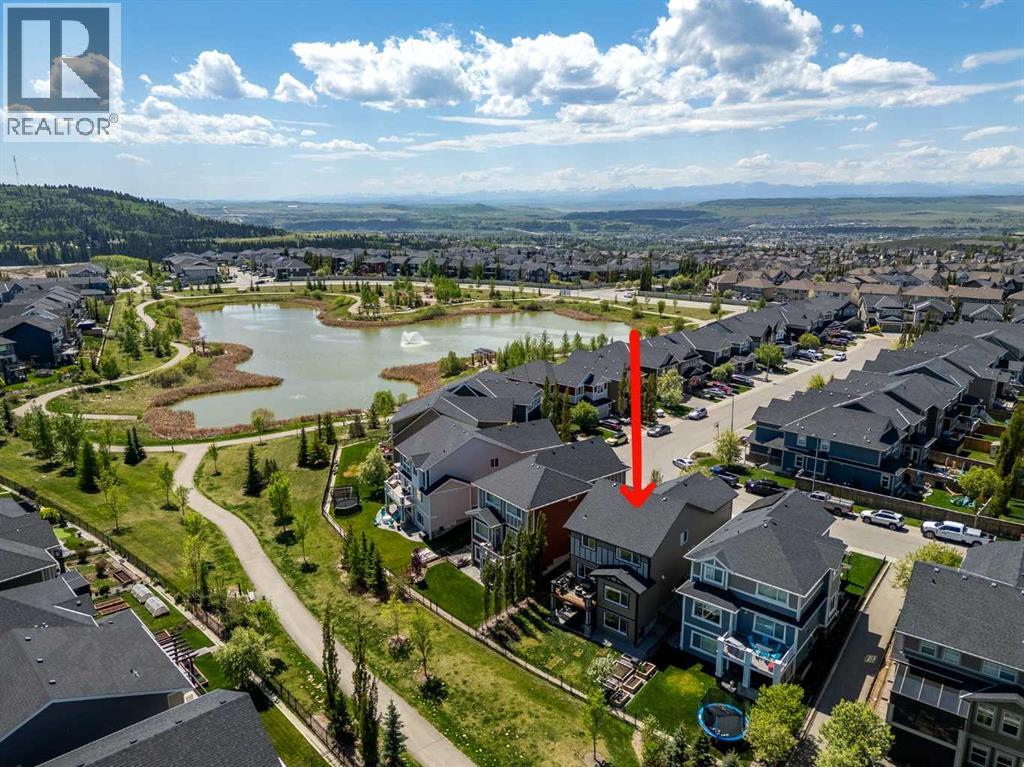 84 Sunset Manor, Cochrane, Alberta  T4C 0N3 - Photo 1 - A2247739