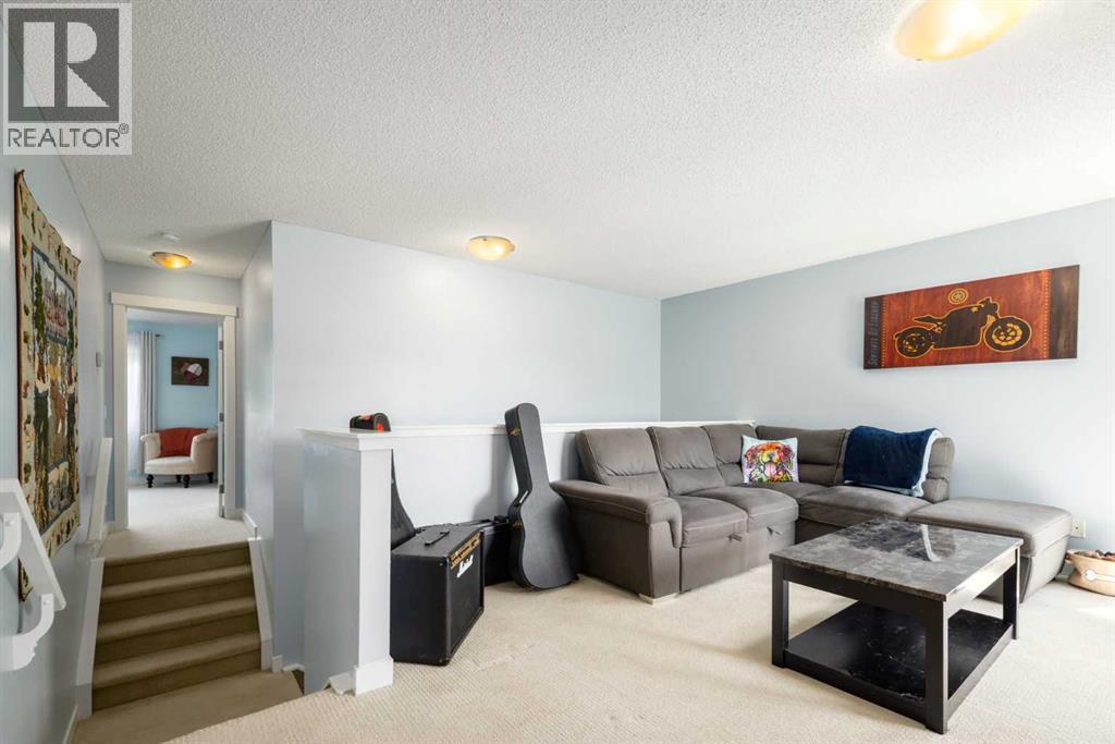 84 Sunset Manor, Cochrane, Alberta  T4C 0N3 - Photo 23 - A2247739