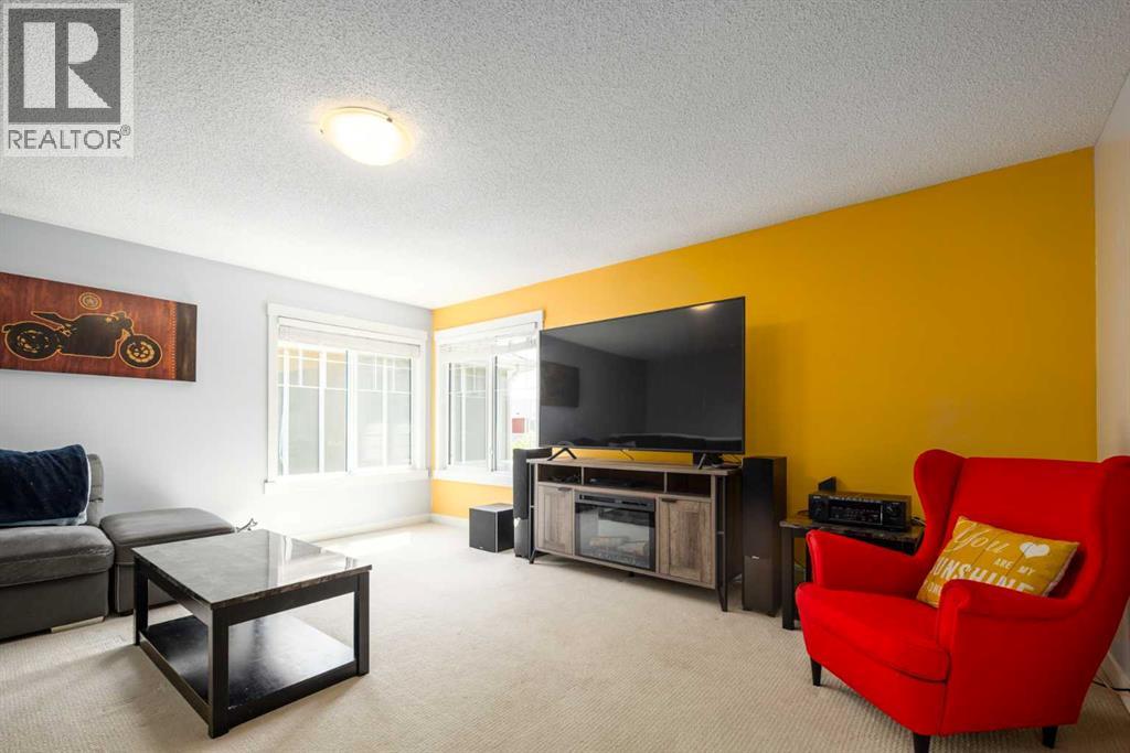 84 Sunset Manor, Cochrane, Alberta  T4C 0N3 - Photo 25 - A2247739