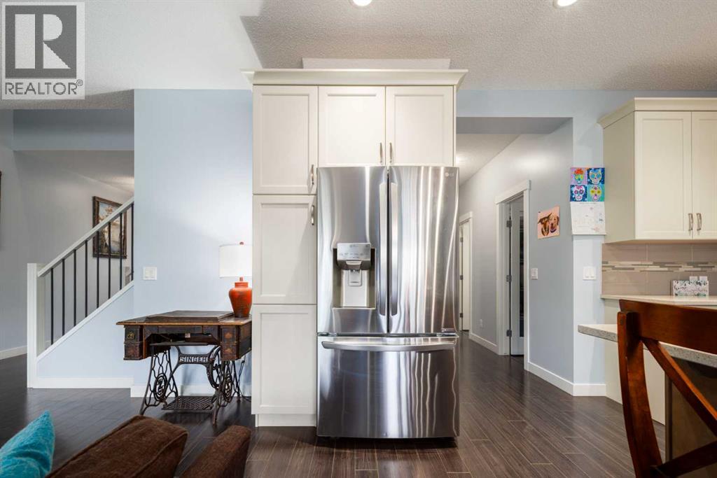 84 Sunset Manor, Cochrane, Alberta  T4C 0N3 - Photo 13 - A2247739