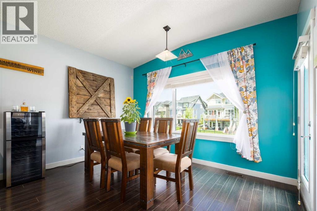 84 Sunset Manor, Cochrane, Alberta  T4C 0N3 - Photo 14 - A2247739