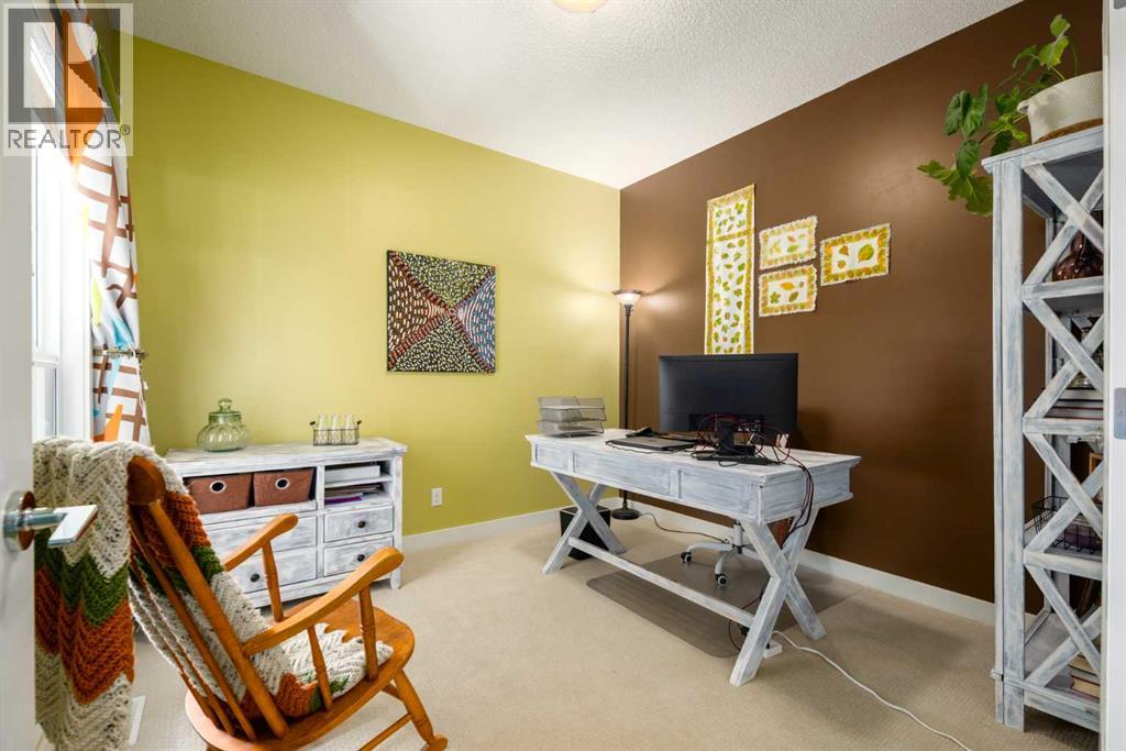 84 Sunset Manor, Cochrane, Alberta  T4C 0N3 - Photo 20 - A2247739