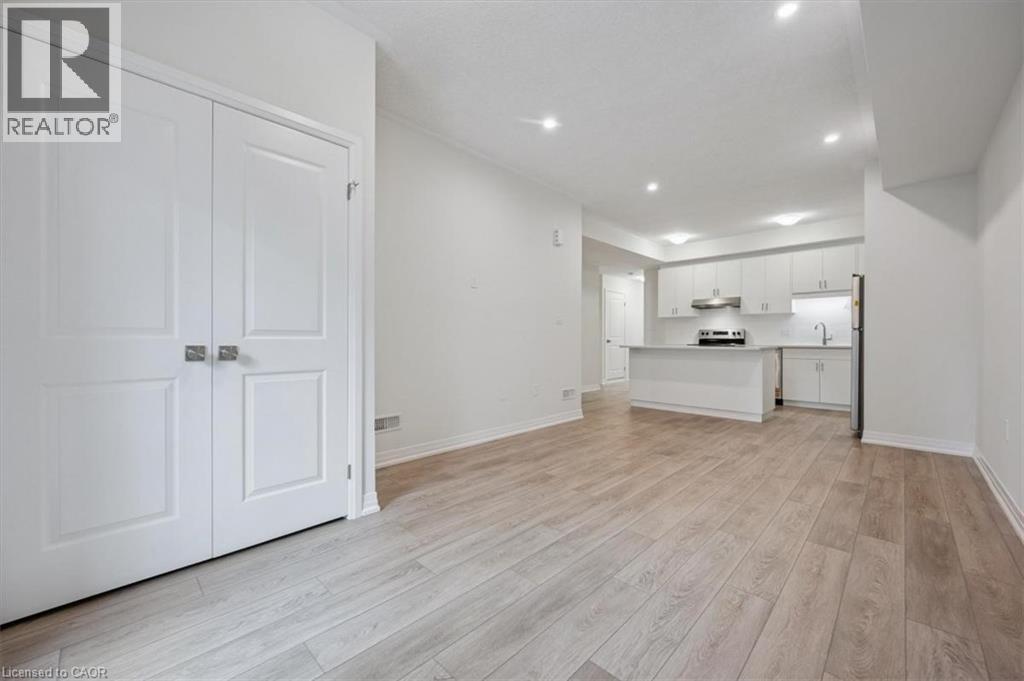 141 Reverie Way, Kitchener, Ontario N2E 0K5 - Photo 4 - 40787923