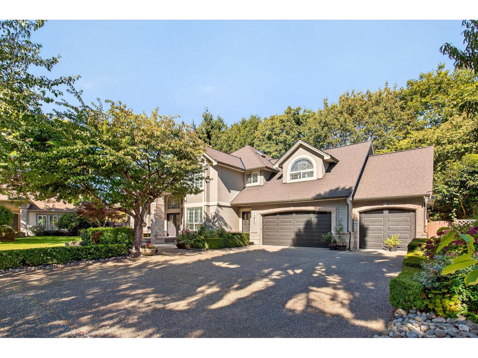 14055 29a Avenue, Surrey, British Columbia  V4P 2J8 - Photo 2 - R3066679