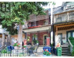 122 MARCHMOUNT ROAD, Toronto, Ontario