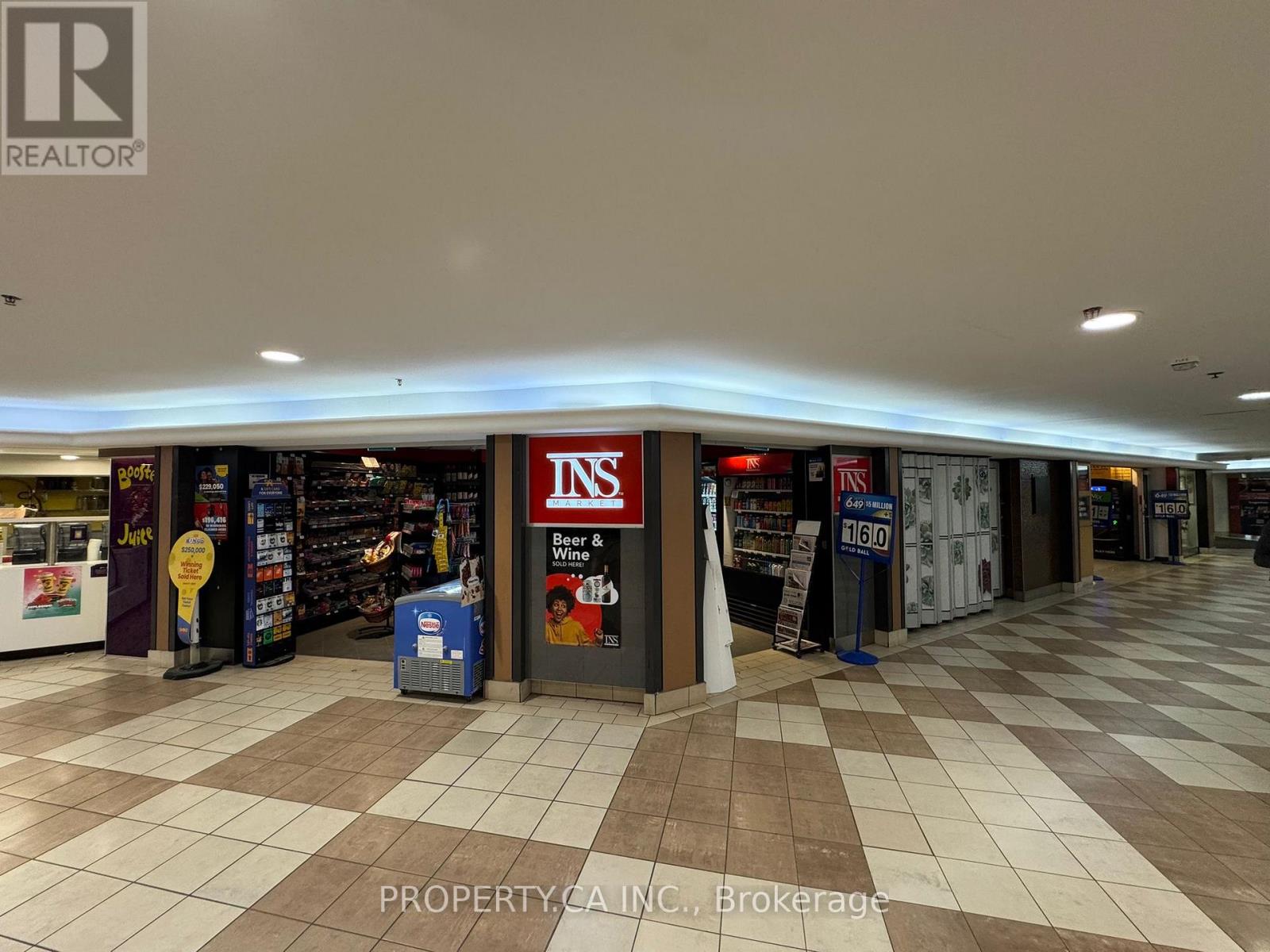 R9 - 2 BLOOR STREET E, Toronto, Ontario