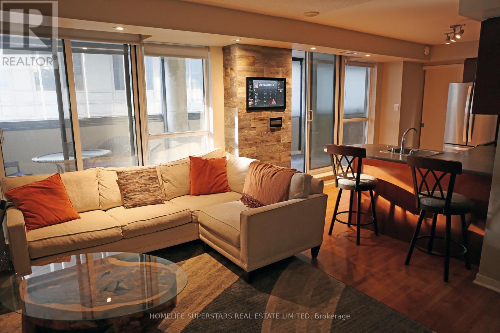 609 - 76 Shuter Street, Toronto, Ontario  M5B 1B4 - Photo 7 - C12539262