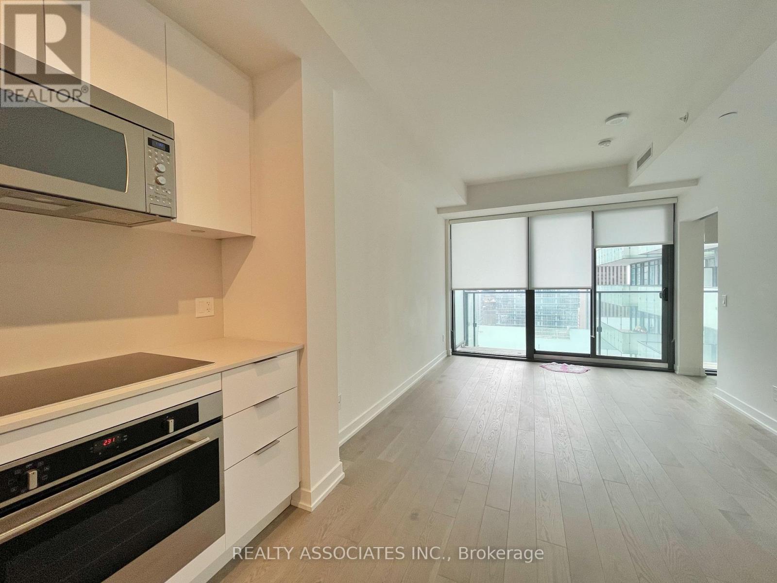 3407 - 20 Lombard Street, Toronto, Ontario  M5C 0A7 - Photo 3 - C12539294