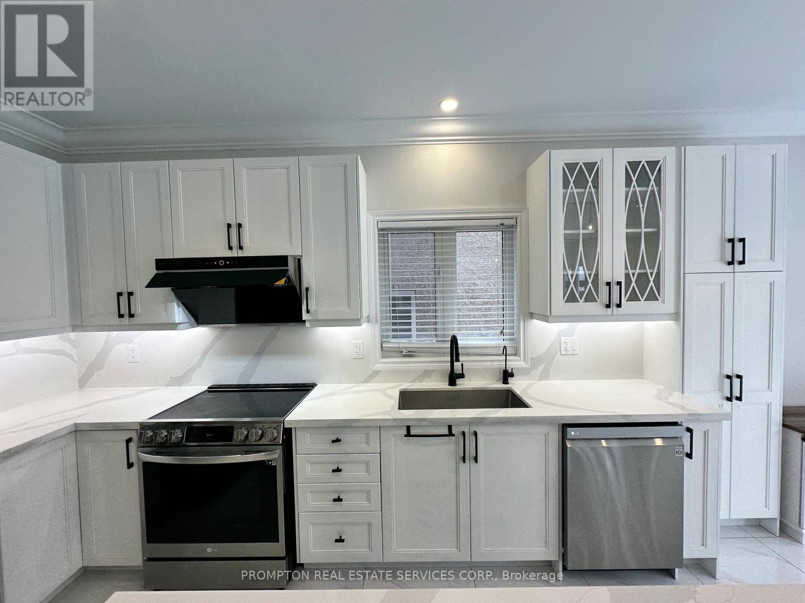 58 Bigelow Road, Whitchurch-Stouffville, Ontario  L4A 0W4 - Photo 9 - N12538876