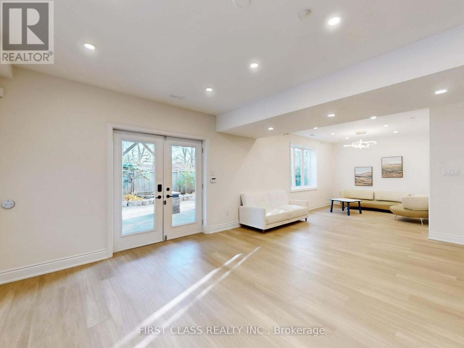 99 Rivermill Crescent, Vaughan, Ontario L6A 0H4 - Photo 37 - N12539208