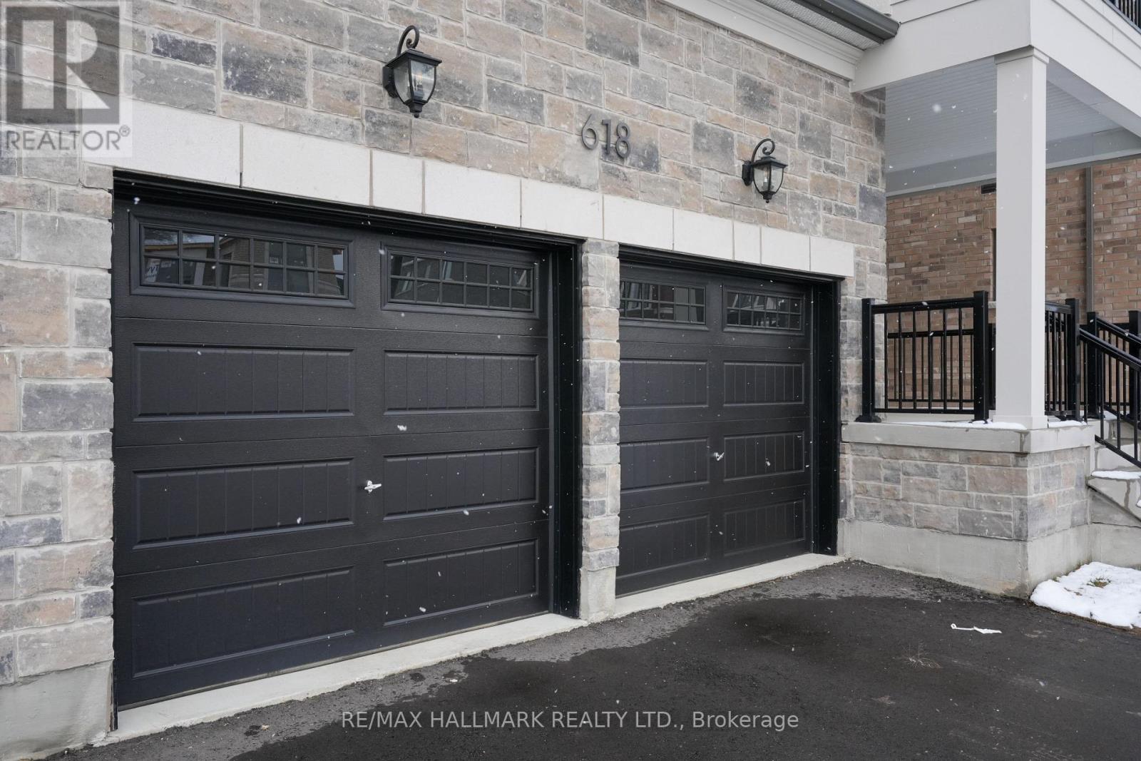 618 Newlove Street, Innisfil, Ontario  L9S 0S2 - Photo 5 - N12539224