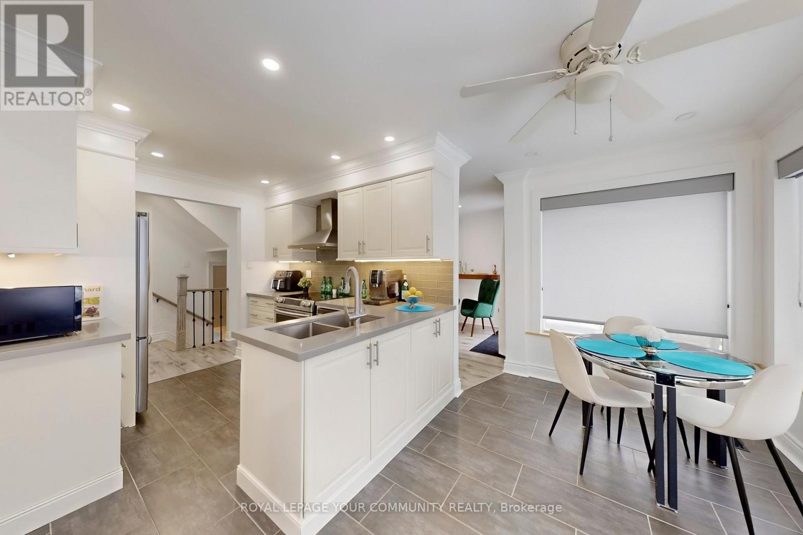 1 Mendys Forest, Aurora, Ontario  L4G 5A4 - Photo 16 - N12539292