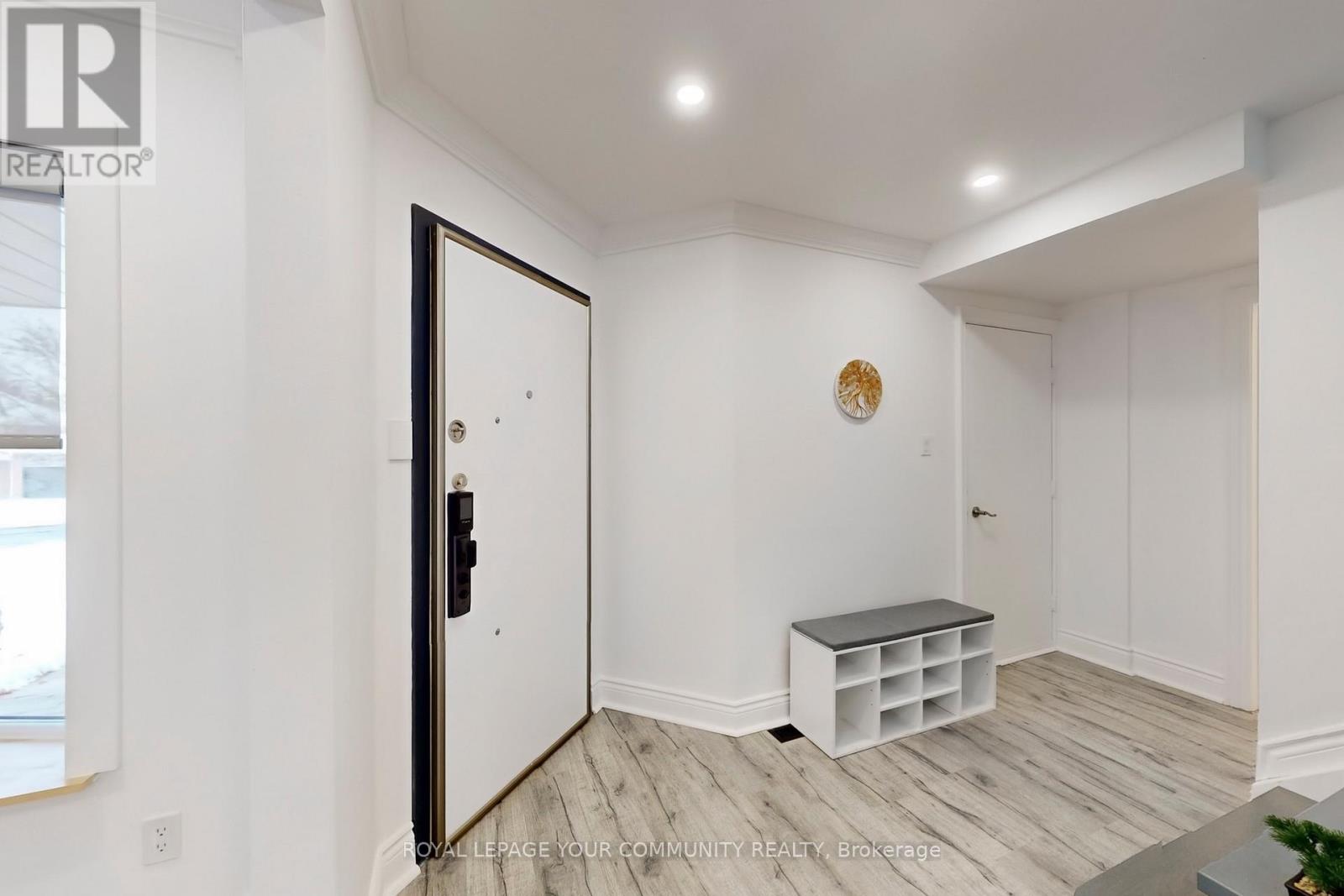 1 Mendys Forest, Aurora, Ontario  L4G 5A4 - Photo 21 - N12539292