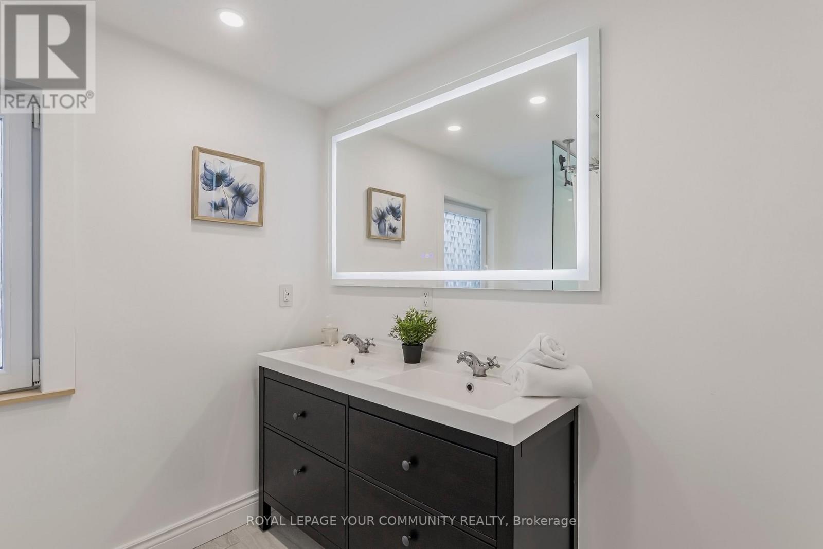 1 Mendys Forest, Aurora, Ontario  L4G 5A4 - Photo 28 - N12539292