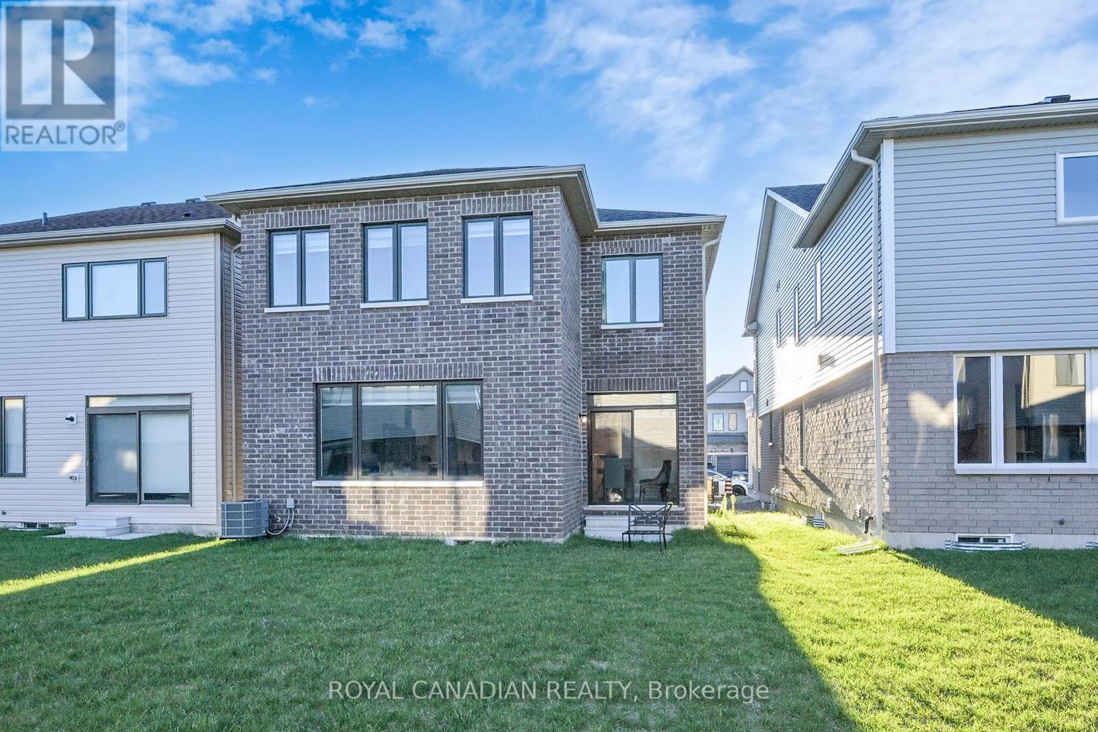 38 Rochester Drive, Barrie, Ontario  L9J 0W1 - Photo 23 - S12539202