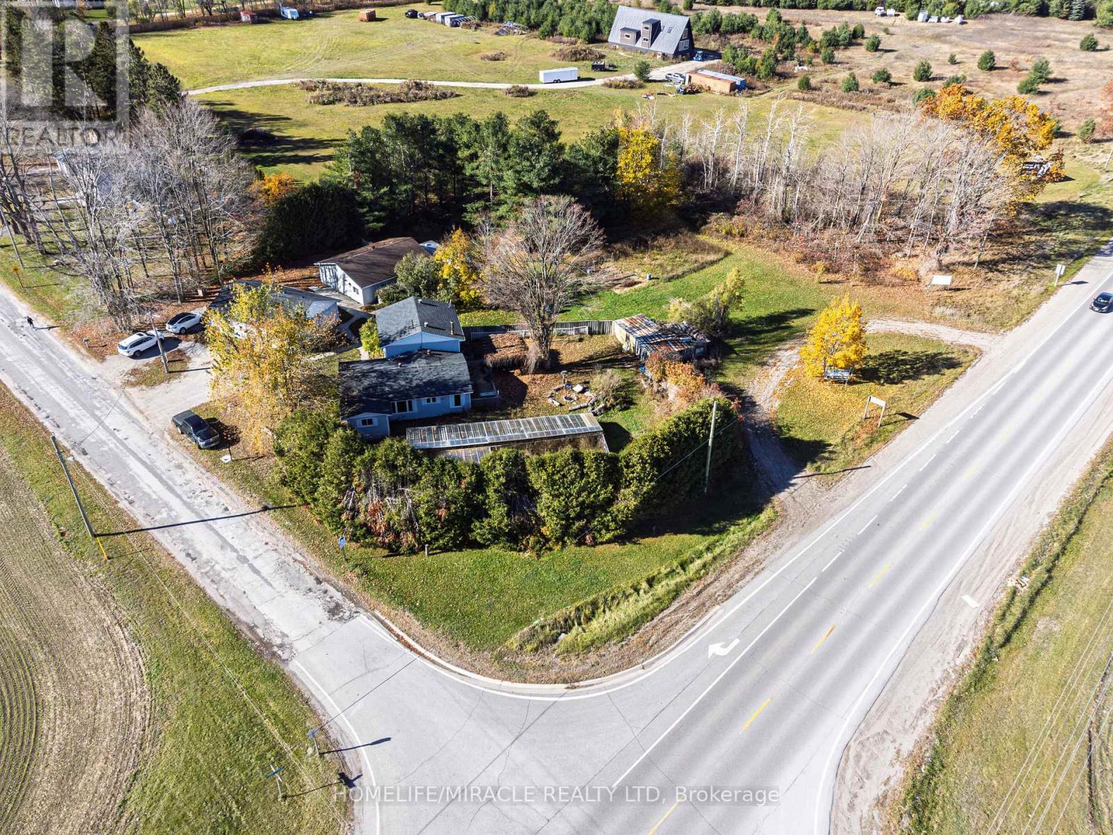 1008 Rainbow Valley Road, Springwater, Ontario  L0L 2K0 - Photo 14 - S12539236