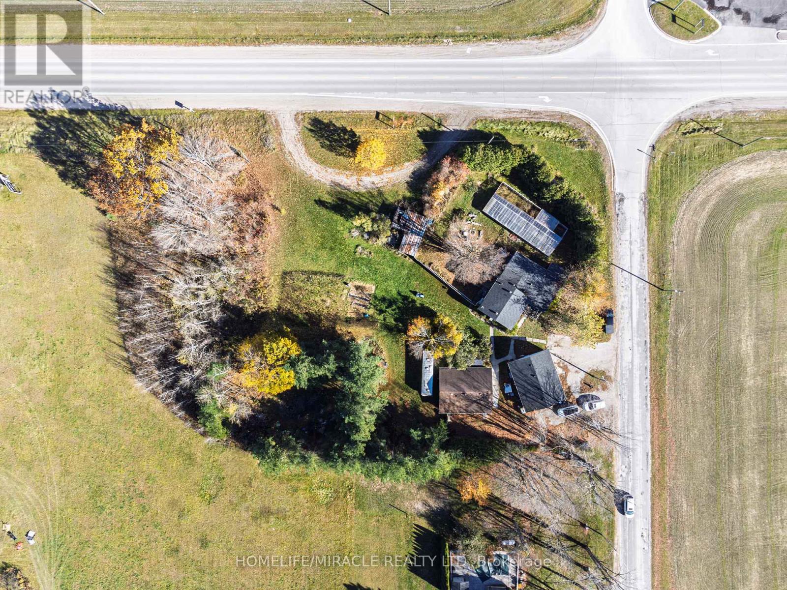 1008 Rainbow Valley Road, Springwater, Ontario  L0L 2K0 - Photo 23 - S12539236