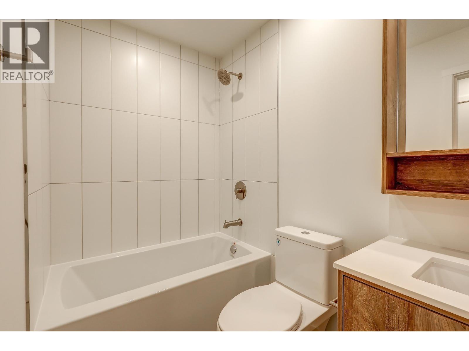 517 3594 Malsum Drive, North Vancouver, British Columbia V7G 0B5 - Photo 21 - R3038035