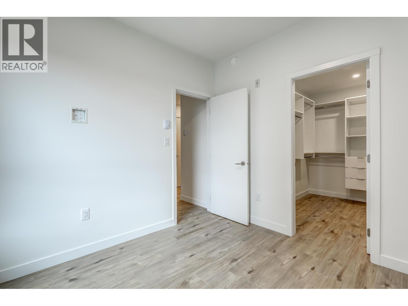 517 3594 Malsum Drive, North Vancouver, British Columbia V7G 0B5 - Photo 18 - R3038035