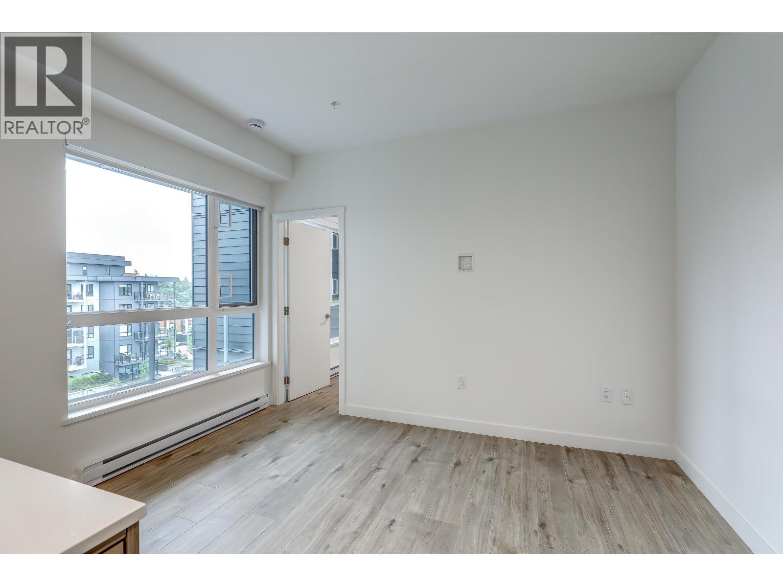 517 3594 Malsum Drive, North Vancouver, British Columbia V7G 0B5 - Photo 12 - R3038035