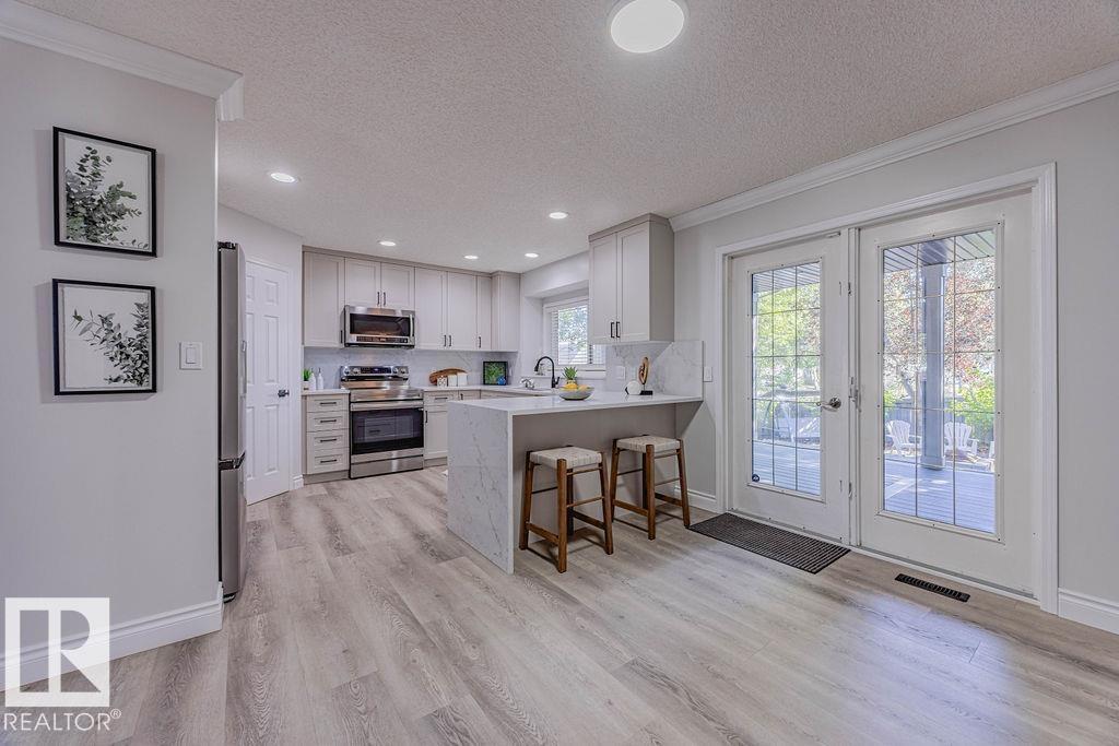 10 Oriole Co, St. Albert, Alberta  T8N 6L7 - Photo 6 - E4465517