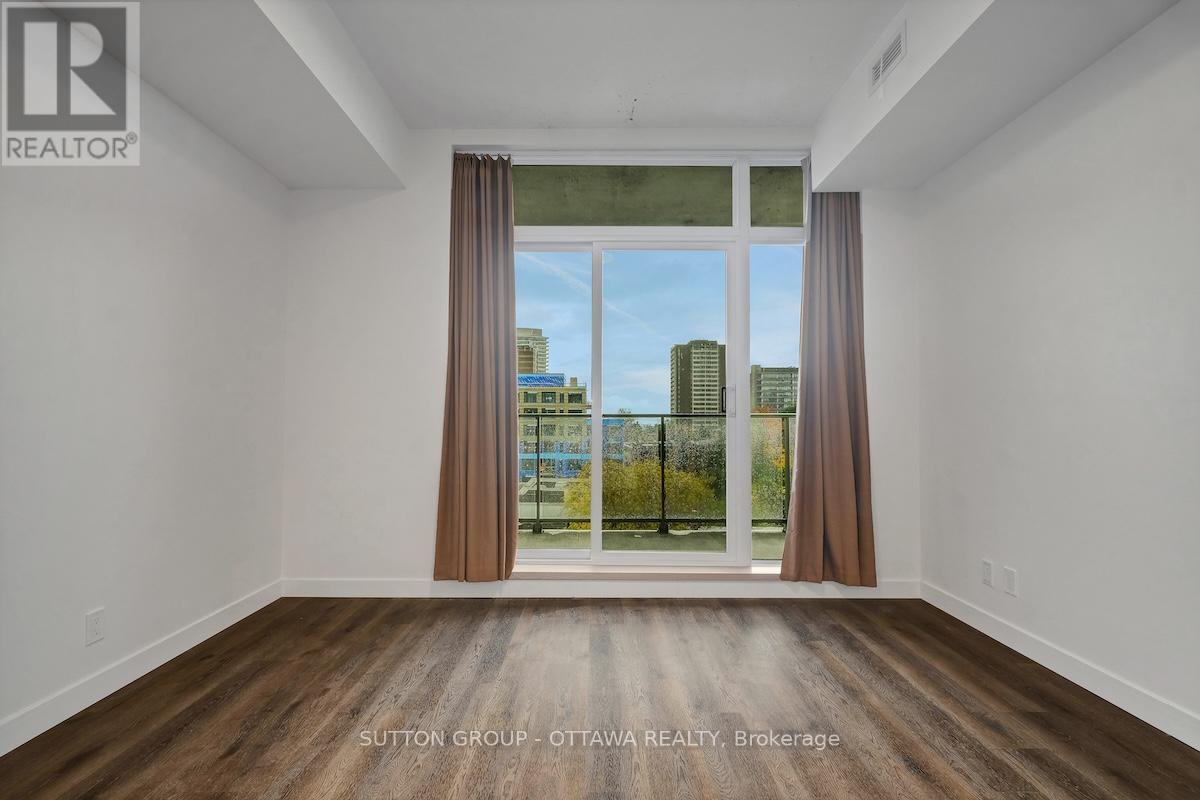 406 - 399 Winston Avenue, Ottawa, Ontario  K2A 1Y8 - Photo 12 - X12539310