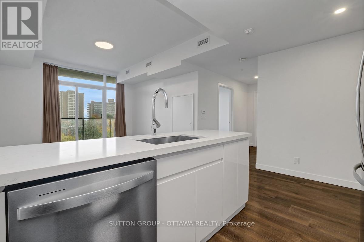 406 - 399 Winston Avenue, Ottawa, Ontario  K2A 1Y8 - Photo 24 - X12539310