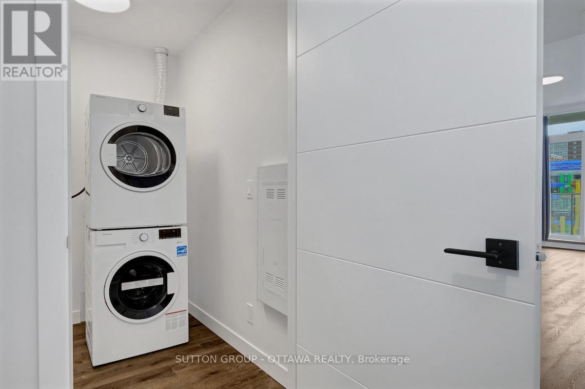 406 - 399 Winston Avenue, Ottawa, Ontario  K2A 1Y8 - Photo 27 - X12539310