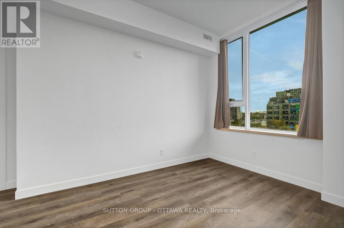 406 - 399 Winston Avenue, Ottawa, Ontario  K2A 1Y8 - Photo 33 - X12539310