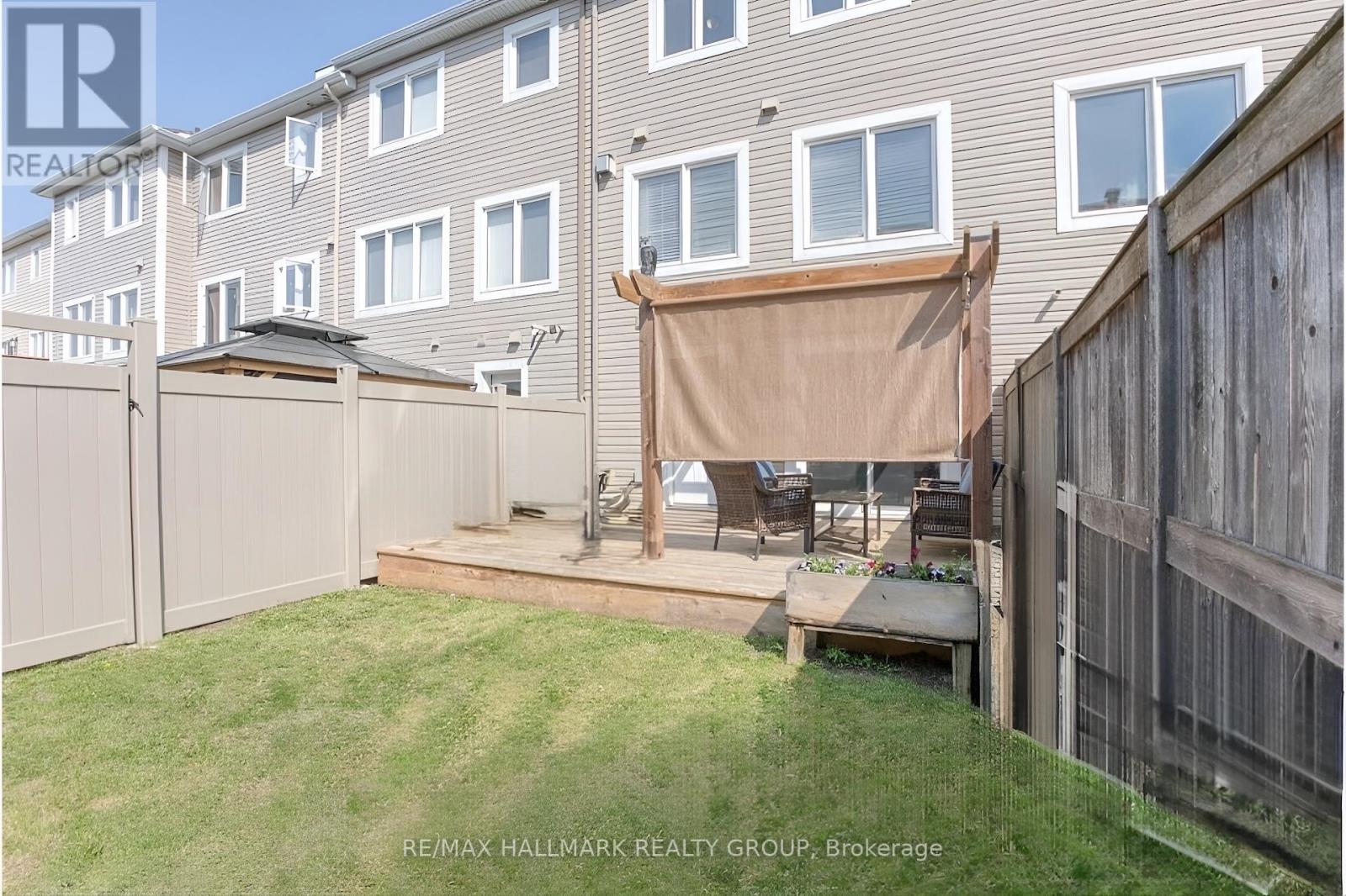 422 Coldwater Crescent, Ottawa, Ontario  K2M 0J2 - Photo 23 - X12539314