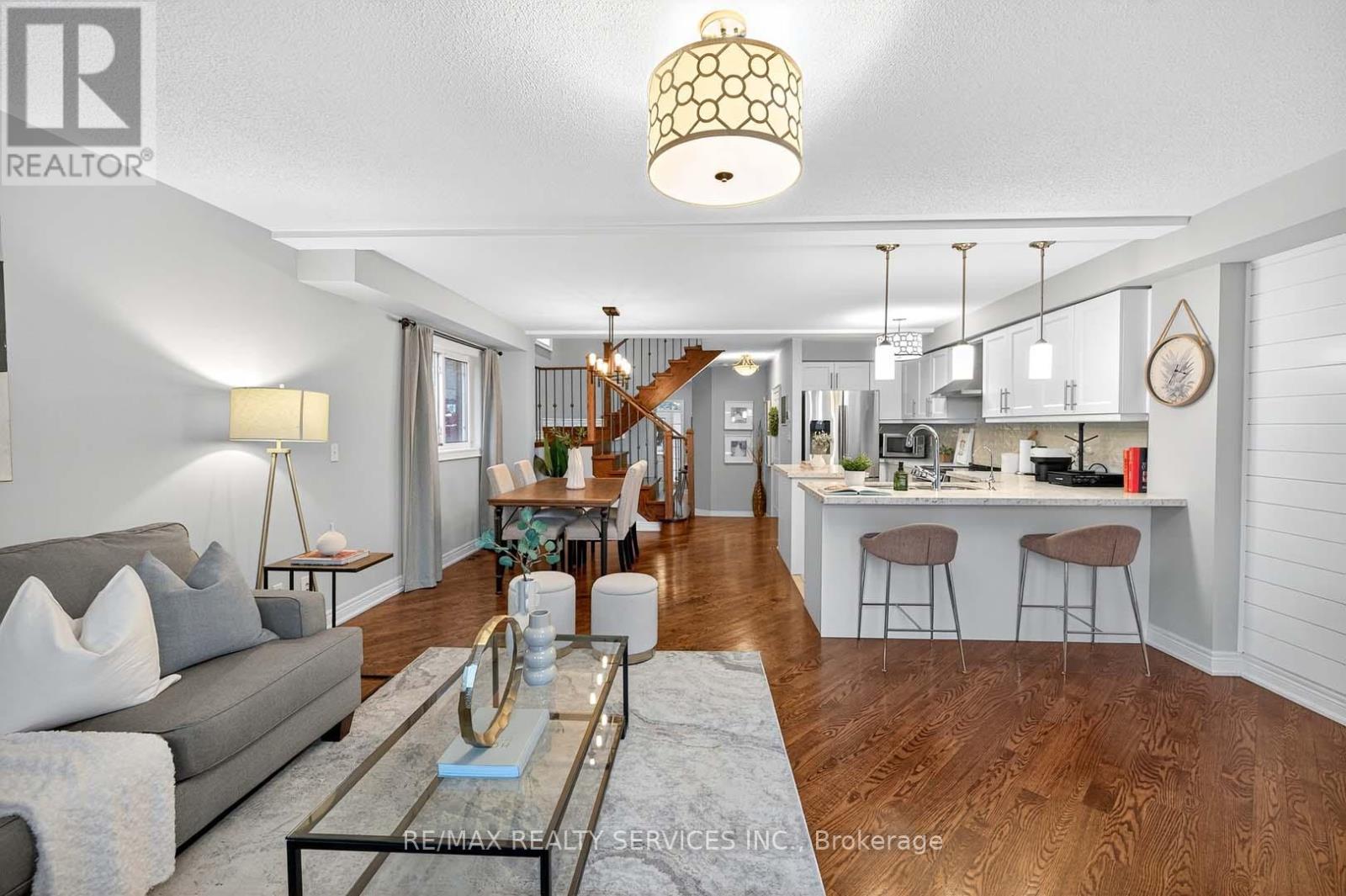 142 Marycroft Court, Brampton, Ontario  L7A 2G3 - Photo 12 - W12539212