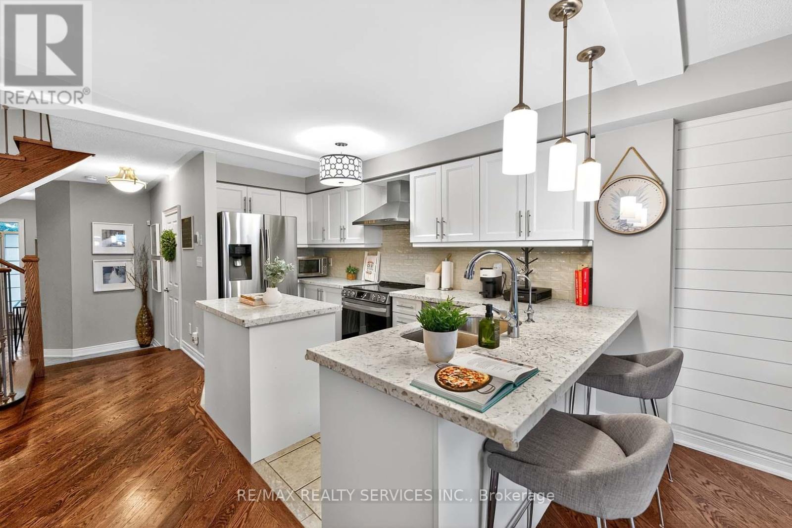 142 Marycroft Court, Brampton, Ontario  L7A 2G3 - Photo 15 - W12539212