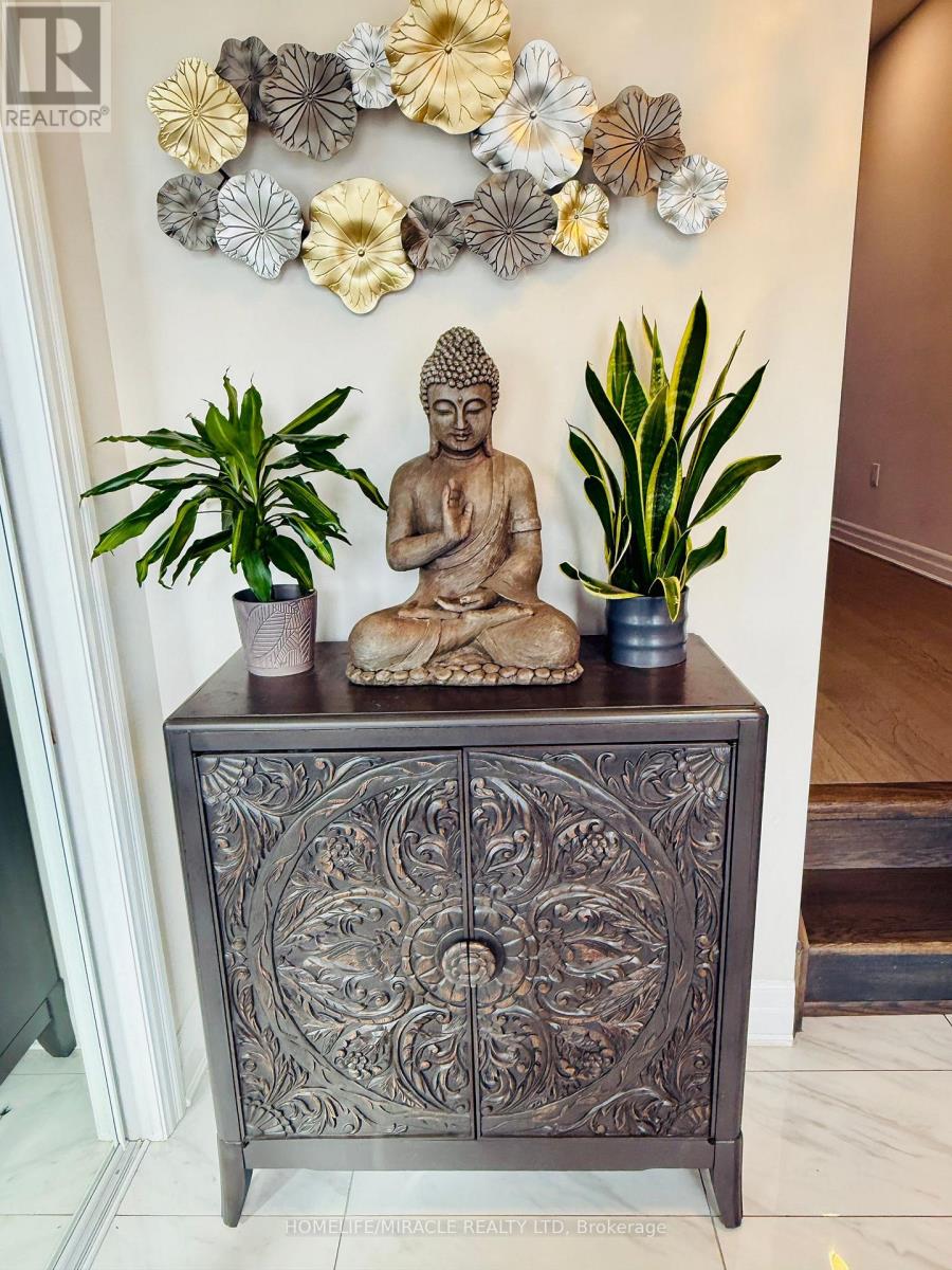 Upper - 1257 Muskoka Heights, Milton, Ontario  L9E 1Z1 - Photo 3 - W12539228