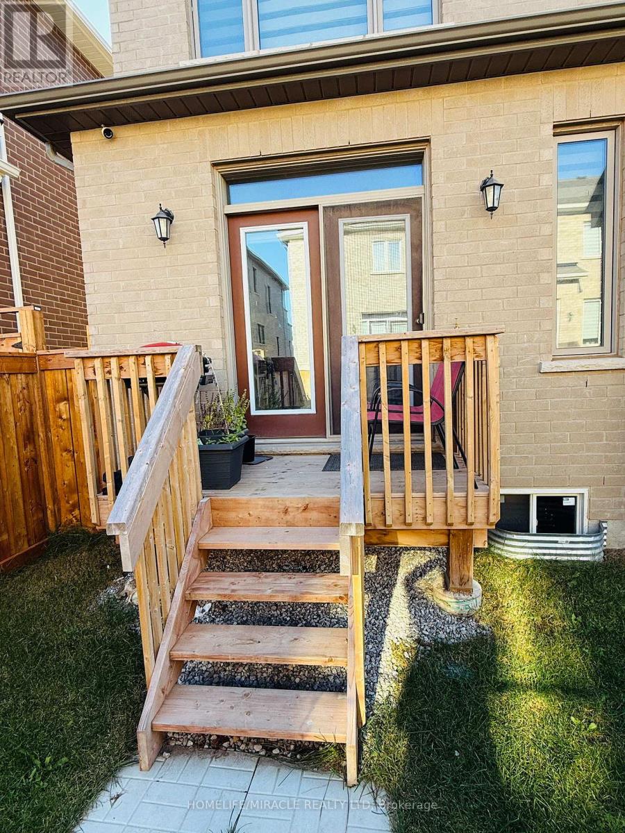 Upper - 1257 Muskoka Heights, Milton, Ontario  L9E 1Z1 - Photo 31 - W12539228