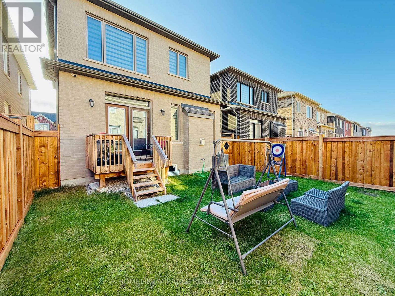 Upper - 1257 Muskoka Heights, Milton, Ontario  L9E 1Z1 - Photo 32 - W12539228