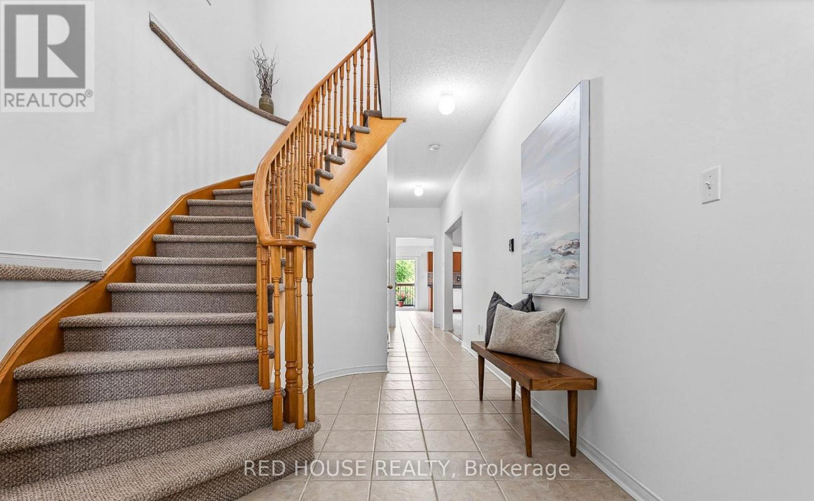 Upper - 45 Silvervalley Drive, Caledon, Ontario  L7E 2Y7 - Photo 4 - W12539234