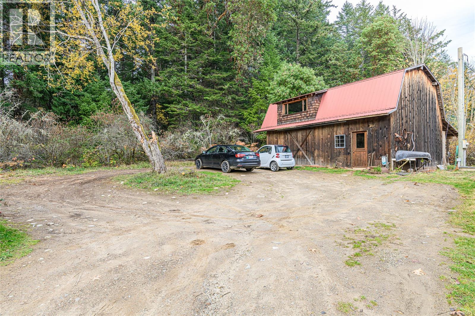 210 Epron Rd, Salt Spring, British Columbia  V8K 1C7 - Photo 33 - 1020071