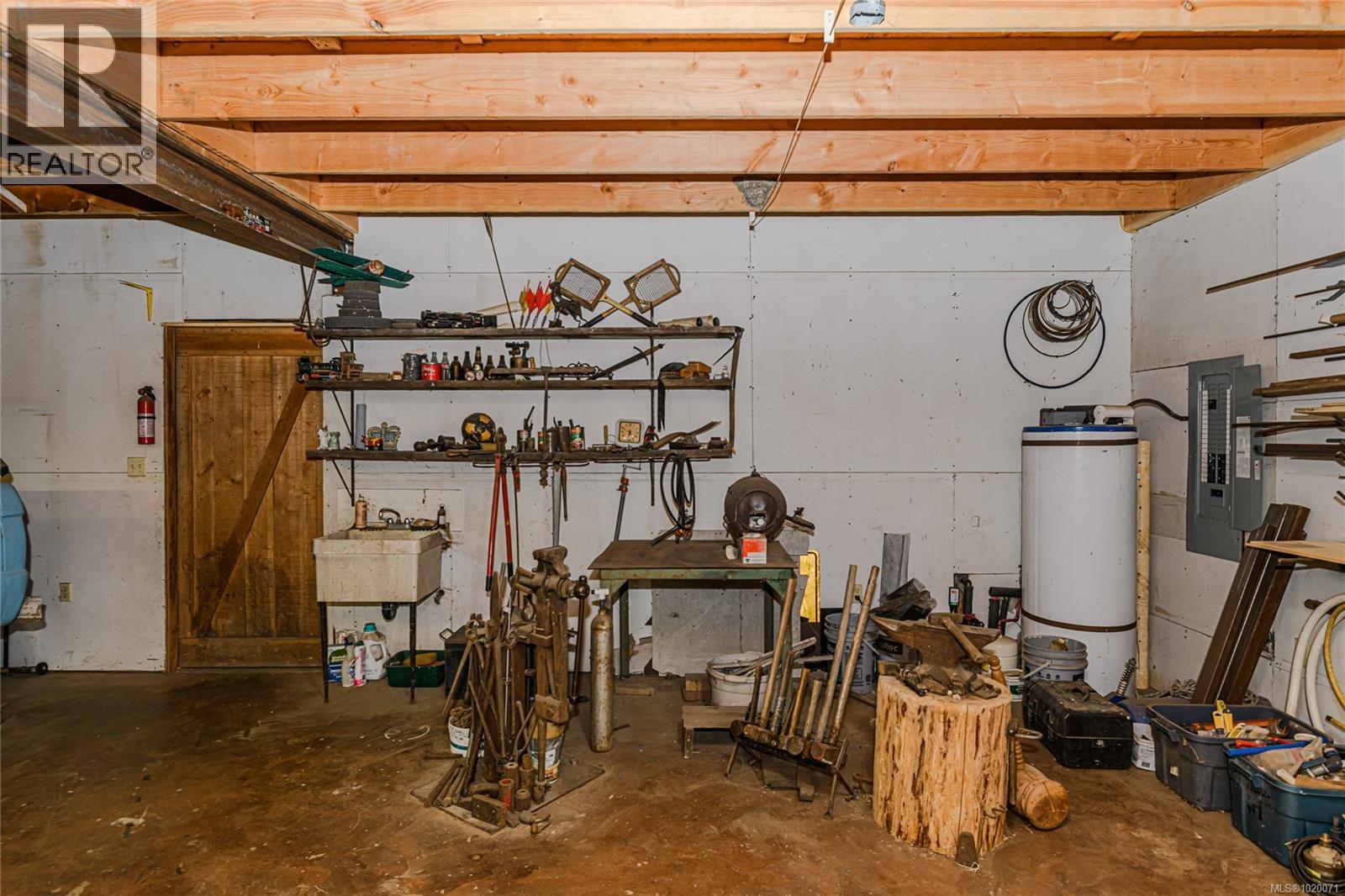 210 Epron Rd, Salt Spring, British Columbia  V8K 1C7 - Photo 36 - 1020071