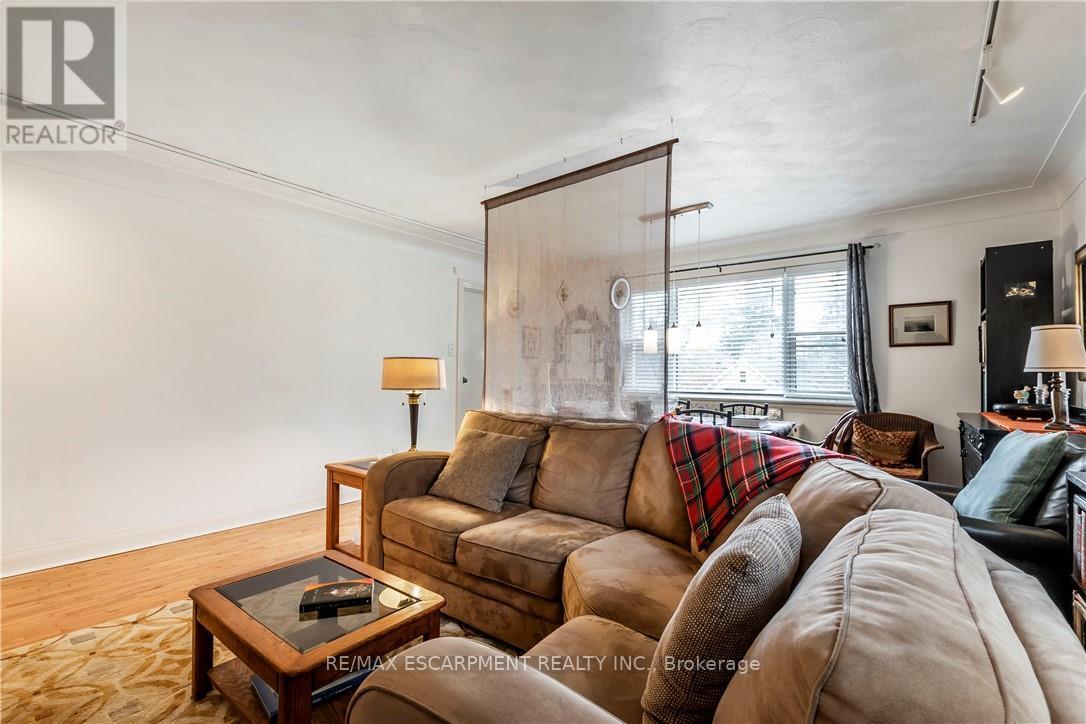 13 Mcmaster Avenue, Welland, Ontario  L3B 3S6 - Photo 20 - X12539272