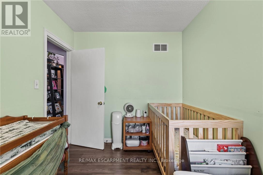 147 Summerhill Avenue, Hamilton, Ontario  L8K 3N5 - Photo 17 - X12539288