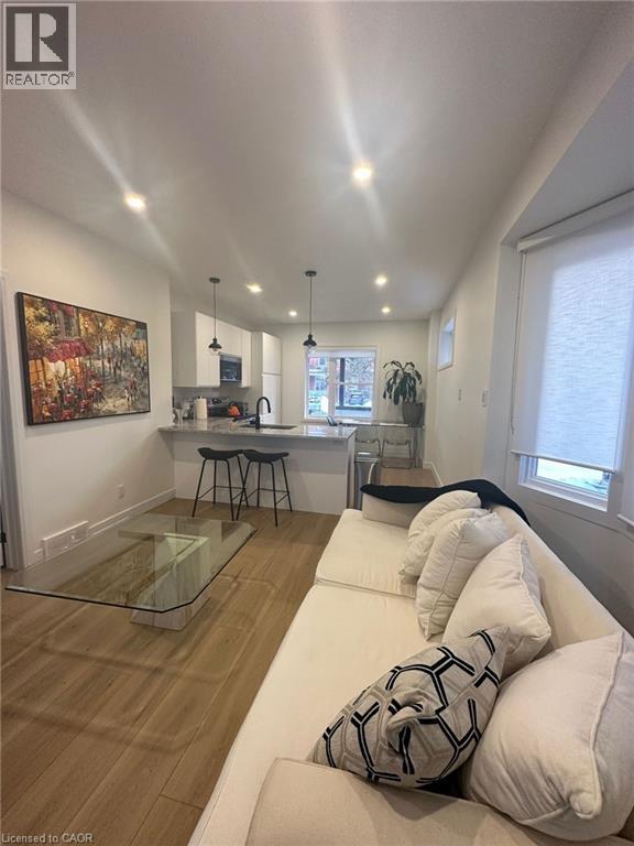 180 Weber Street E Unit# B, Kitchener, Ontario  N2H 1E4 - Photo 1 - 40784652