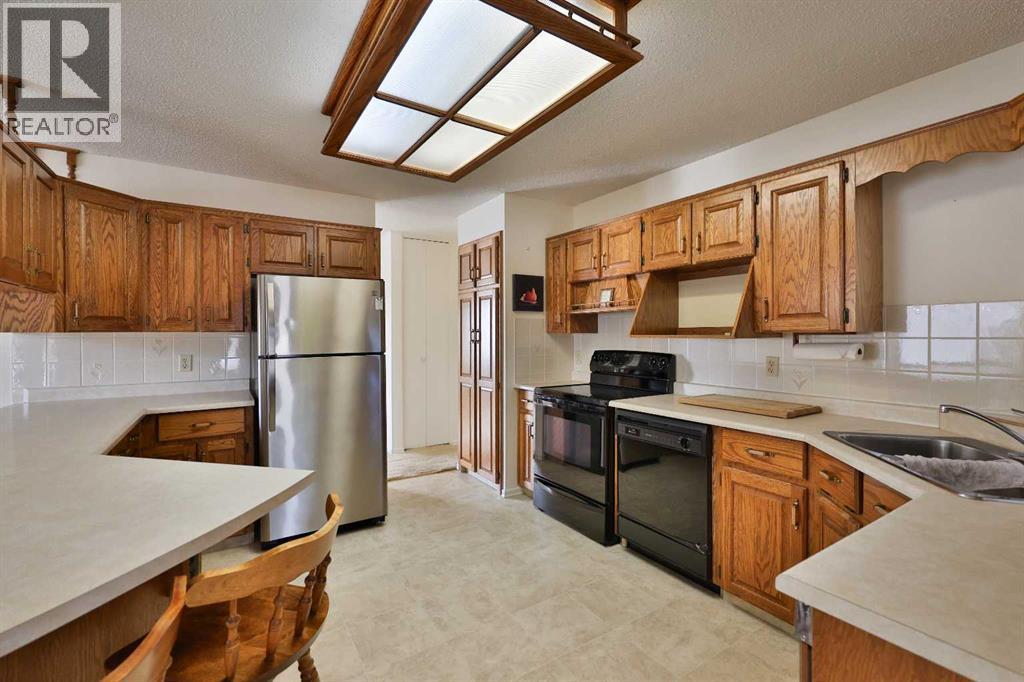 2717 10a Avenue N, Lethbridge, Alberta  T1H 1M6 - Photo 6 - A2250360