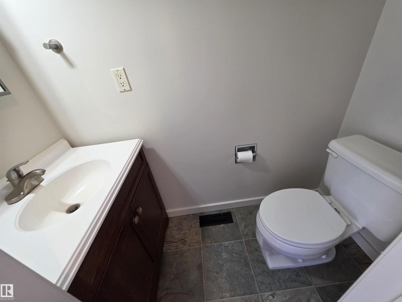 #110 87 Brookwood Dr, Spruce Grove, Alberta  T5Z 1A4 - Photo 11 - E4465519