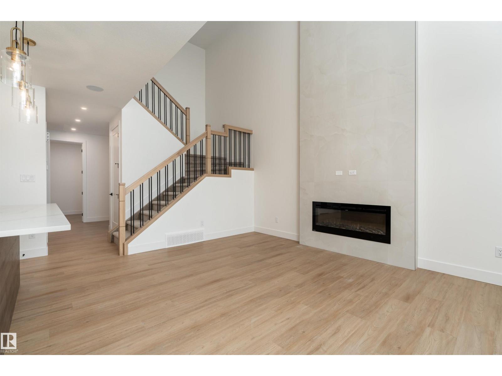 3105 Magpie Wy Nw, Edmonton, Alberta  T5S 0V3 - Photo 11 - E4465520