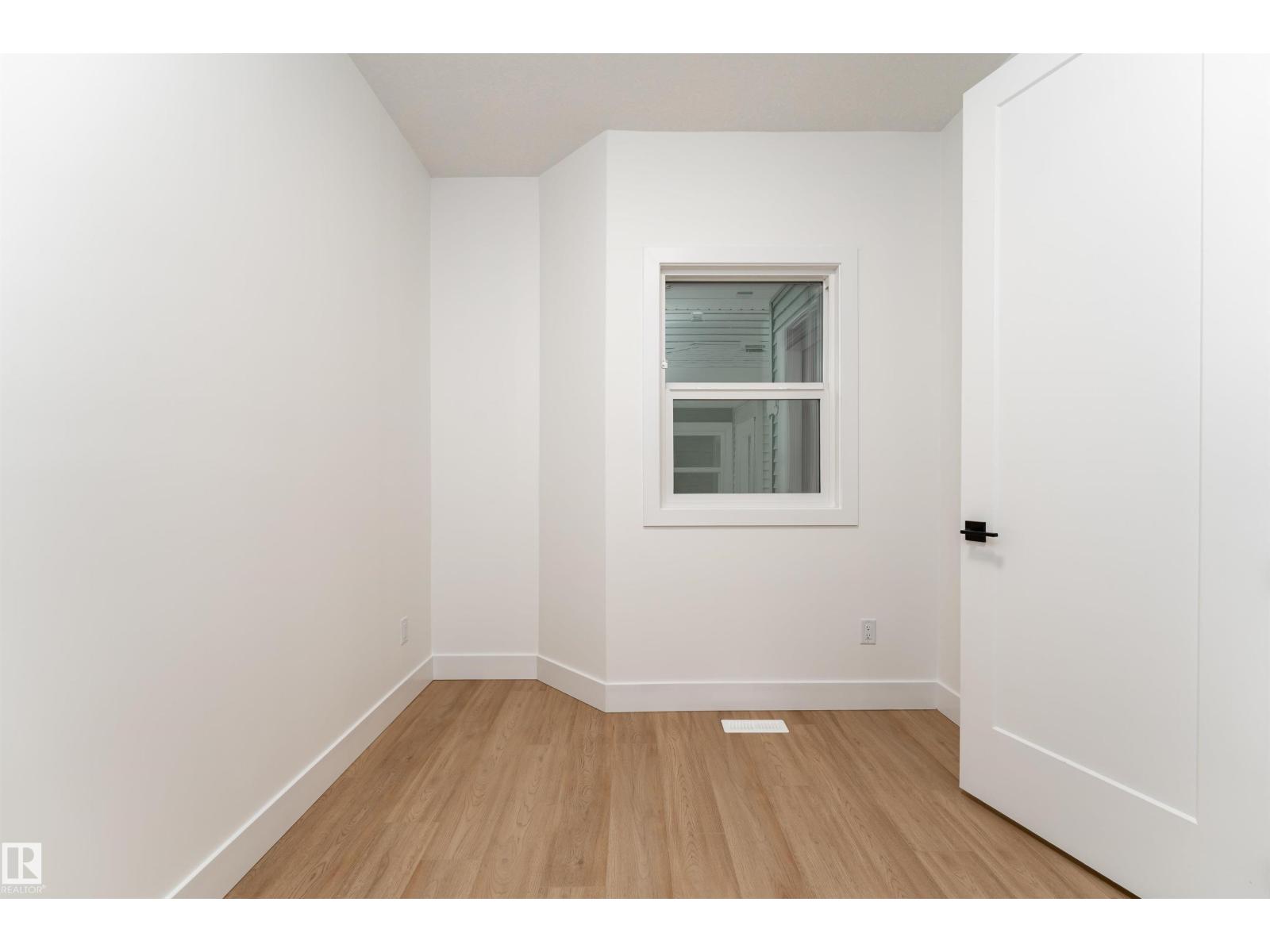 3105 Magpie Wy Nw, Edmonton, Alberta  T5S 0V3 - Photo 12 - E4465520